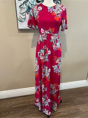 Floral Fuchsia Women’s Maxi Summer Dress
